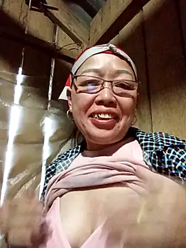 Agnes-baby online show from February 2026 11:46:01 PM