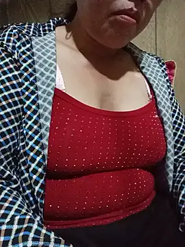 Snapshot of Agnes-baby chatting on June 2026 02:34:02 AM Agnes-baby online show from June 2026 02:34:02 AM