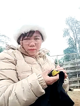 Snapshot of alycen chatting on January 2026 08:39:02 AM alycen online show from January 2026 08:39:02 AM