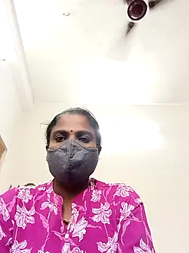 Snapshot of Tamil_Maha69 chatting on February 2026 06:43:02 AM Tamil Maha69 online show from February 2026 06:43:02 AM