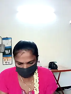 Snapshot of Tamil_Maha69 chatting on February 2026 03:05:01 AM Tamil Maha69 online show from February 2026 03:05:01 AM