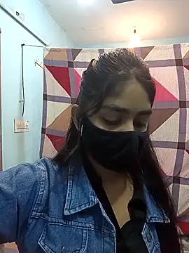 HotxMuskan online show from February 2026 10:00:02 AM