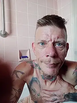 Der Schoene Penis online show from May 2026 04:37:02 PM