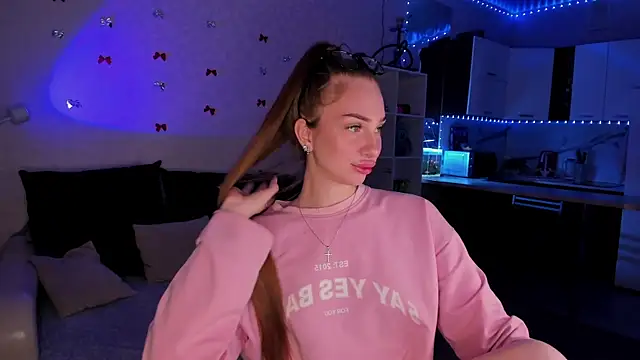 Snapshot of LababyAlice chatting on January 2026 05:44:02 AM LababyAlice online show from January 2026 05:44:02 AM