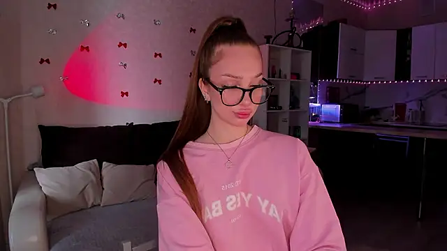 Snapshot of LababyAlice chatting on February 2026 04:44:01 AM LababyAlice online show from February 2026 04:44:01 AM