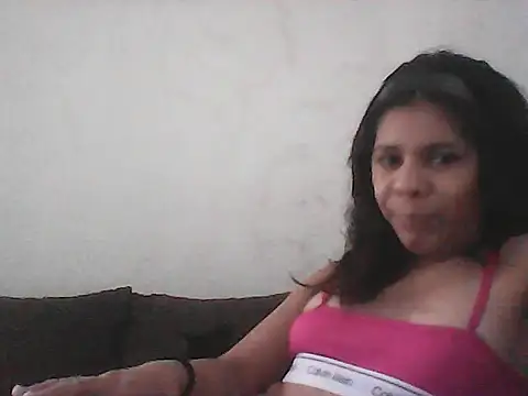 Snapshot of Flavinha18 chatting on January 2026 02:00:02 PM Flavinha18 online show from January 2026 02:00:02 PM
