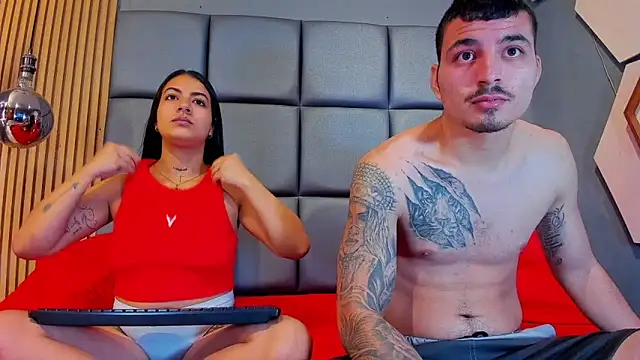 Snapshot of ZOE_GIANLUCA chatting on February 2026 11:33:02 PM ZOE GIANLUCA online show from February 2026 11:33:02 PM