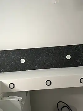 dear2002 online show from February 2026 09:30:02 AM