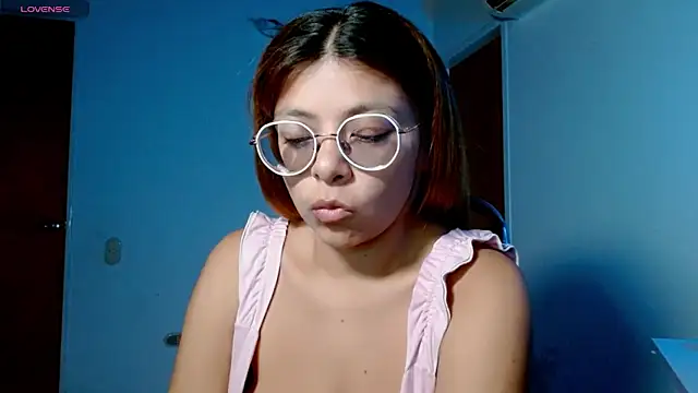 Princess Venus online show from April 2026 07:39:01 AM