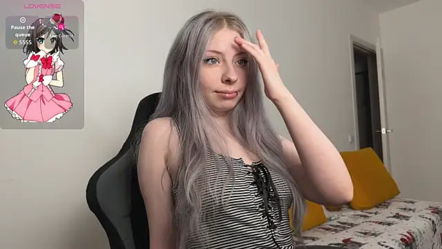 Snapshot of Mariko69meow chatting on February 2026 05:16:01 PM Mariko69meow online show from February 2026 05:16:01 PM