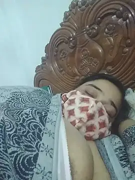 momo loves online show from January 2026 03:27:01 PM