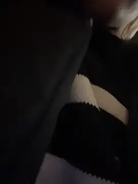 Snapshot of AshleyMur chatting on January 2026 03:45:02 AM AshleyMur online show from January 2026 03:45:02 AM