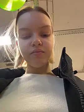 AshleyMur online show from March 2026 07:01:01 AM