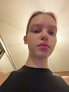 AshleyMur online show from July 2026 06:37:02 AM