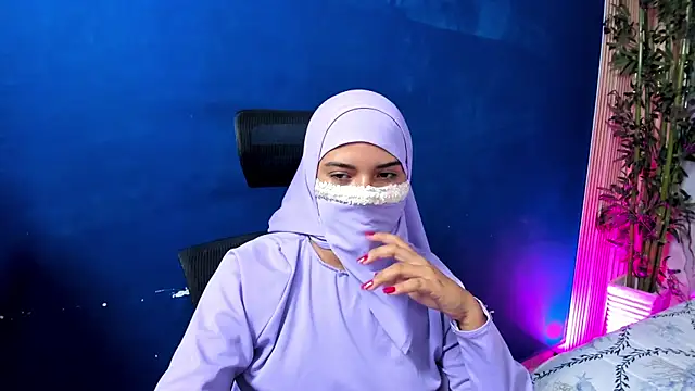 Snapshot of Hadarah_and_Hasan chatting on January 2026 06:46:02 PM Hadarah and Hasan online show from January 2026 06:46:02 PM