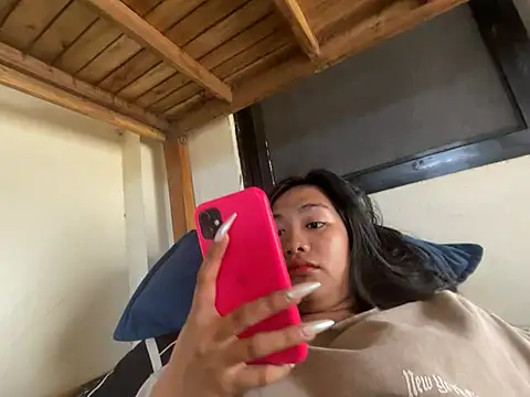 Snapshot of Mira_Janee chatting on January 2026 07:14:01 AM Mira Janee online show from January 2026 07:14:01 AM