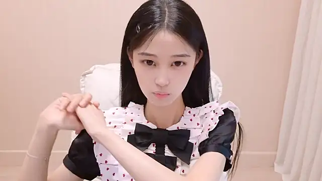 Snapshot of iiiiiiiiiu chatting on May 2026 01:38:02 PM iiiiiiiiiu online show from May 2026 01:38:02 PM
