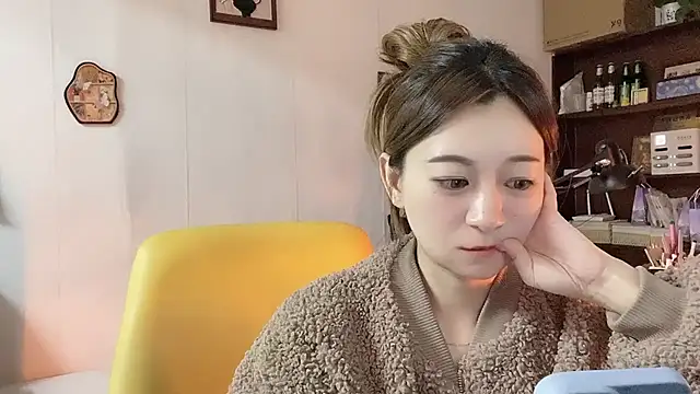 Snapshot of Xiaojuzi- chatting on April 2026 12:50:02 PM Xiaojuzi- online show from April 2026 12:50:02 PM