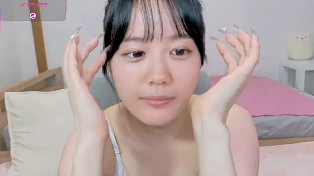 hani-chan online show from March 2026 12:10:02 PM