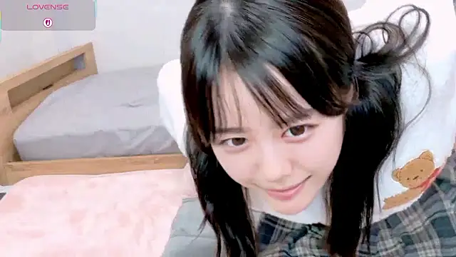 hani-chan online show from April 2026 12:06:01 PM