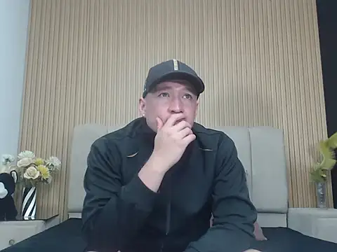 LesterJoness online show from January 2026 06:21:02 PM