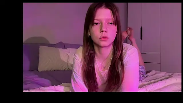 karalinhks online show from March 2026 09:23:01 PM