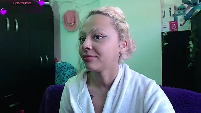 maddiie online show from January 2026 03:27:01 PM