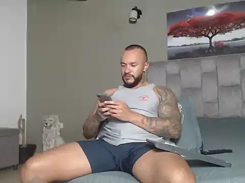 LeonGolds online show from February 2026 07:31:02 AM