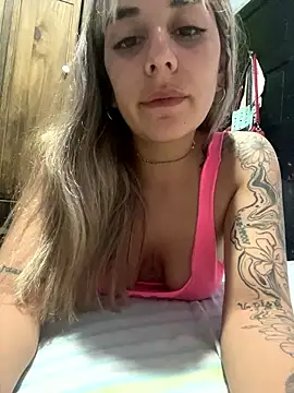 Snapshot of belenyazmin chatting on January 2026 05:09:01 AM belenyazmin online show from January 2026 05:09:01 AM