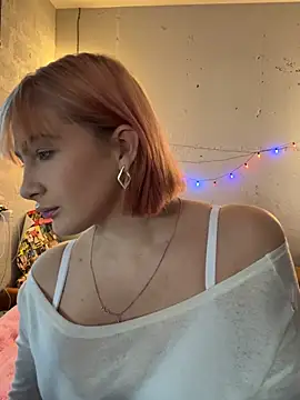 Snapshot of xCandyDollx chatting on February 2026 07:23:02 AM xCandyDollx online show from February 2026 07:23:02 AM