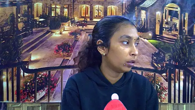 Snapshot of IndianSexyButt chatting on April 2026 05:34:01 AM IndianSexyButt online show from April 2026 05:34:01 AM