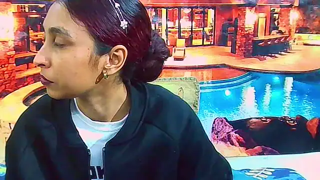 Snapshot of IndianSexyButt chatting on June 2026 05:27:02 AM IndianSexyButt online show from June 2026 05:27:02 AM