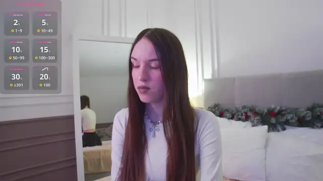 AureliaRosse online show from January 2026 01:48:02 PM