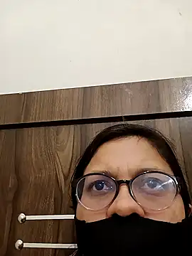 piryasharma005 online show from February 2026 06:36:02 PM