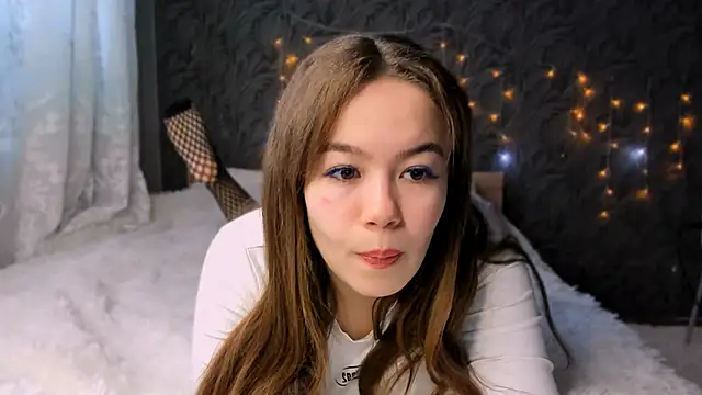 asian baby online show from January 2026 01:02:02 PM