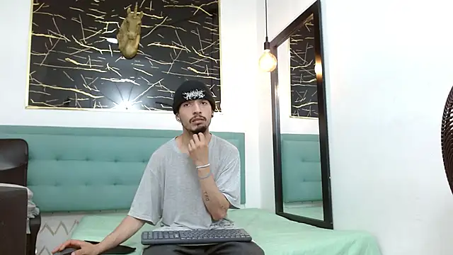 Juan-Jose69 online show from January 2026 03:43:01 AM