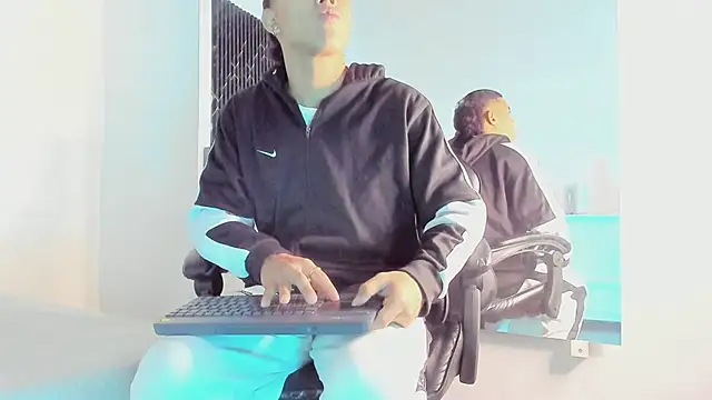 Liamsubtle01 online show from July 2026 11:05:01 AM
