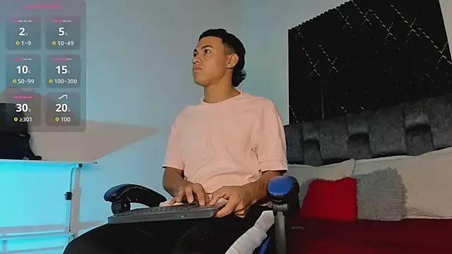 Liamsubtle01 online show from July 2026 10:51:02 AM
