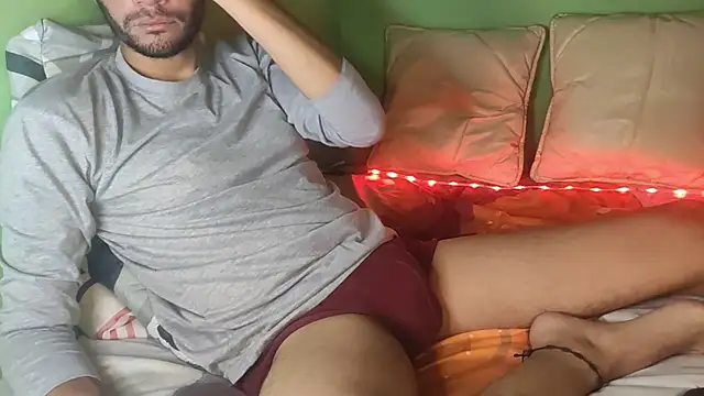 Taylor Blaze94 online show from February 2026 02:48:01 AM