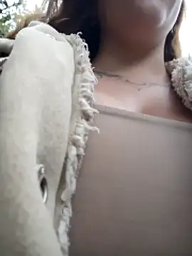 ISABELLA-01  online show from February 2026 09:33:02 PM