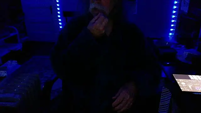 LickYourYoni online show from April 2026 01:42:02 PM