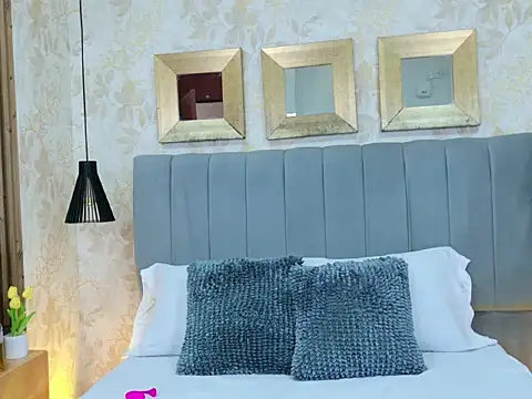 Snapshot of Jessie_GB chatting on February 2026 01:15:02 PM Jessie GB online show from February 2026 01:15:02 PM