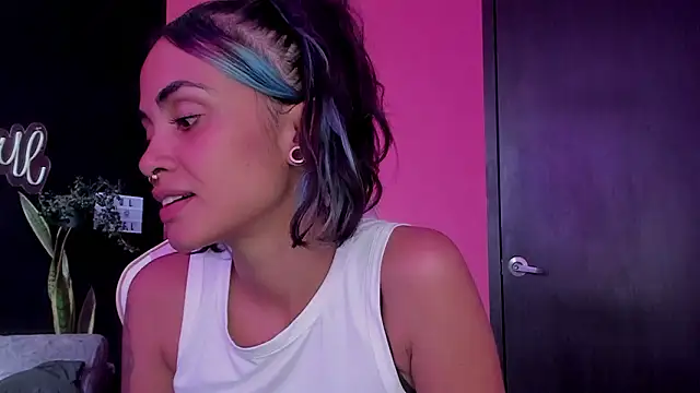 azula lillet online show from February 2026 05:49:02 PM