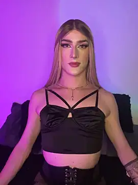 Snapshot of Alana_Stone chatting on February 2026 01:32:02 AM Alana Stone online show from February 2026 01:32:02 AM