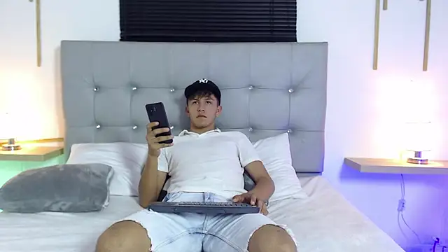 johnny blake  online show from January 2026 04:27:01 AM