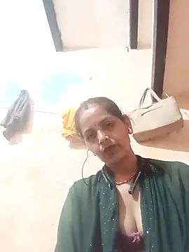 Hasmi hot09 online show from March 2026 05:28:02 PM