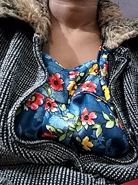 Snapshot of Apple_Orange_22 chatting on January 2026 06:05:02 AM Apple Orange 22 online show from January 2026 06:05:02 AM