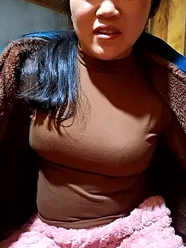 Snapshot of Nelina- chatting on January 2026 01:08:02 AM Nelina- online show from January 2026 01:08:02 AM