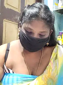Snapshot of divyasree1431 chatting on June 2026 02:43:01 PM divyasree1431 online show from June 2026 02:43:01 PM