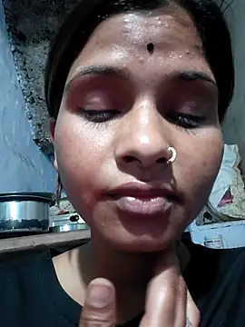 Snapshot of Nirasha_cute chatting on February 2026 06:04:02 PM Nirasha cute online show from February 2026 06:04:02 PM